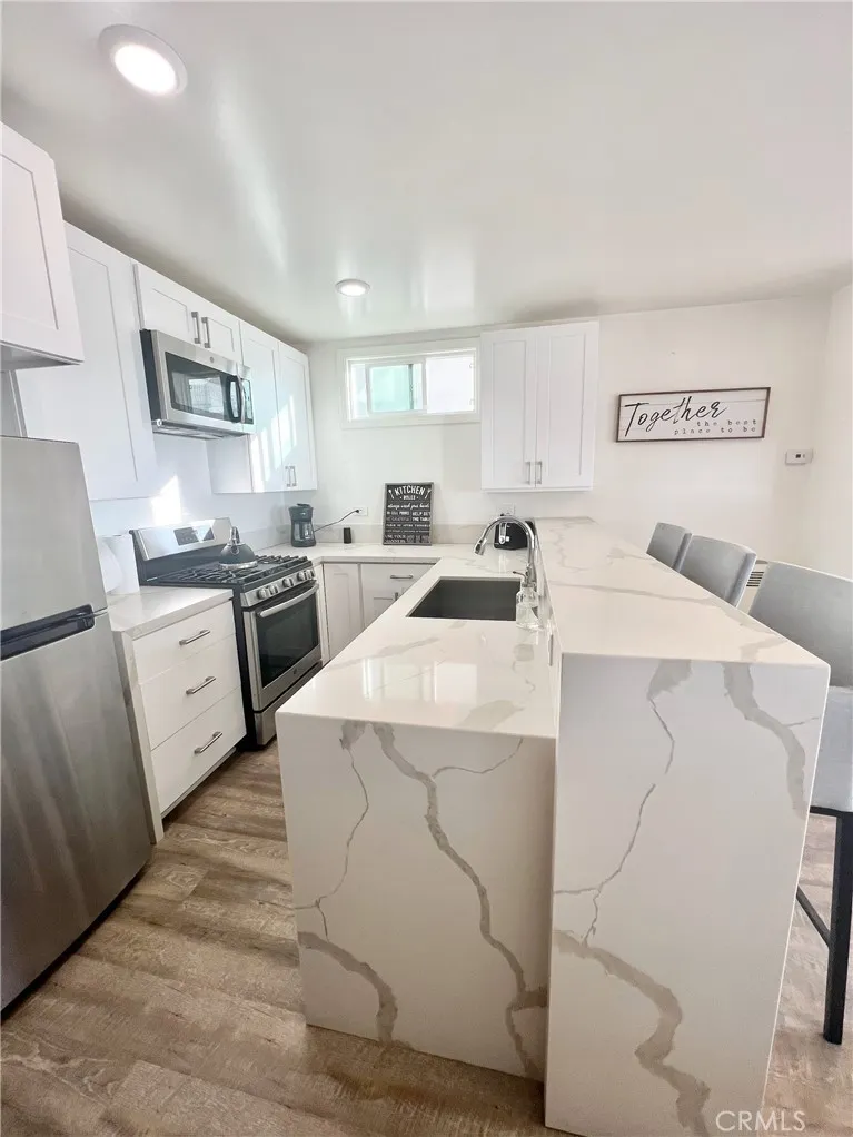 1836 The Strand, Hermosa Beach, California 90254 home-pic-46